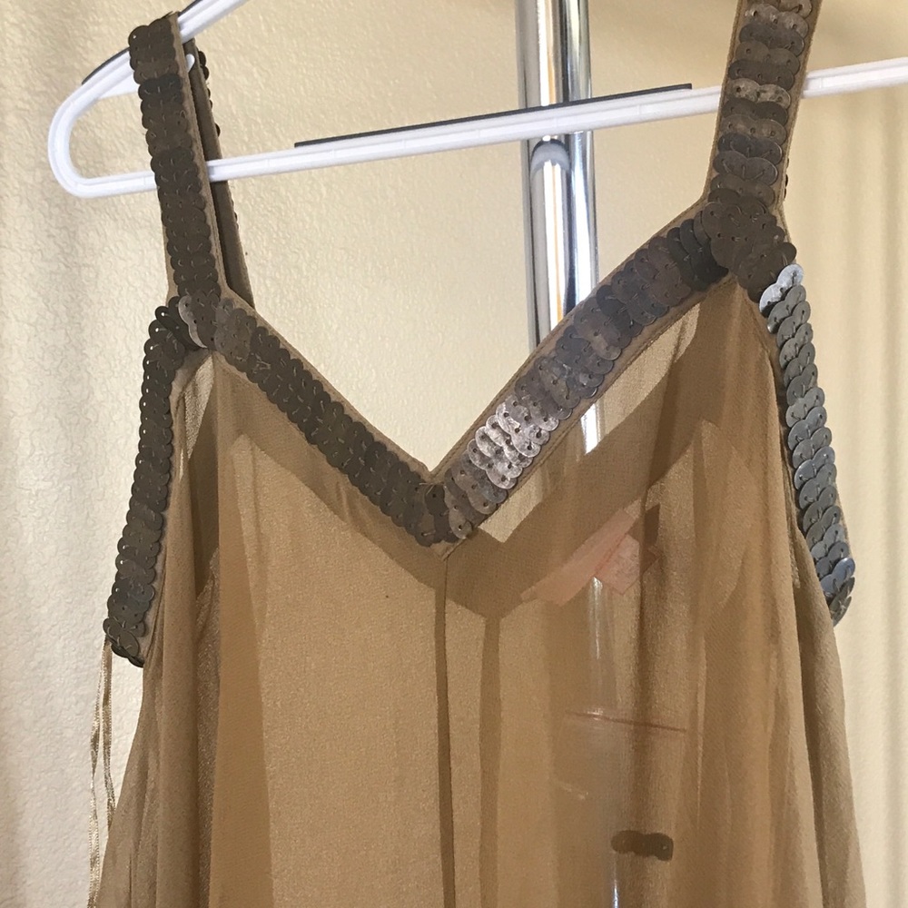 Sleeveless Top